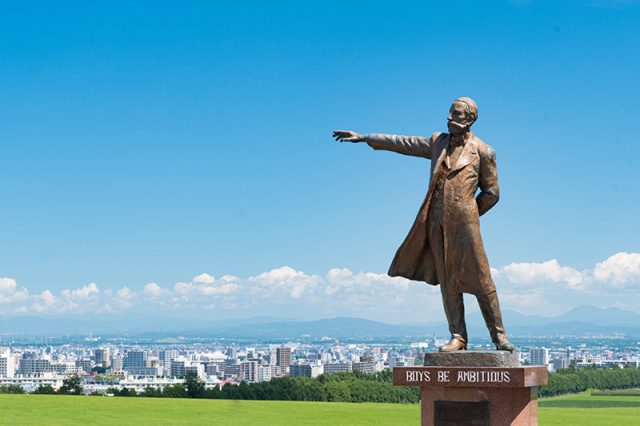 羊ヶ丘展望台のクラーク博士像